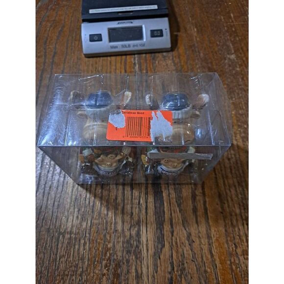 Holiday Time Moose Christmas Holiday Salt and Pepper Shakers  Ceramic - Picture 3 of 7